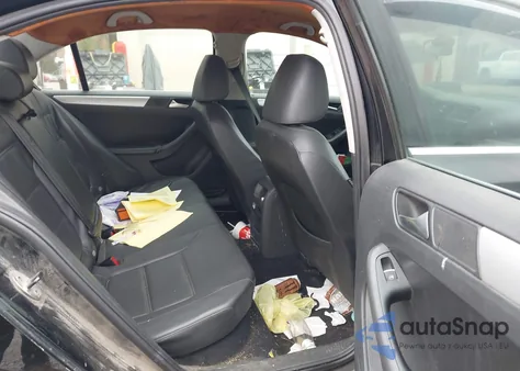 2013 Volkswagen Jetta 2.5L Se from USA, damaged, VIN 3VWDP7AJ4DM361048